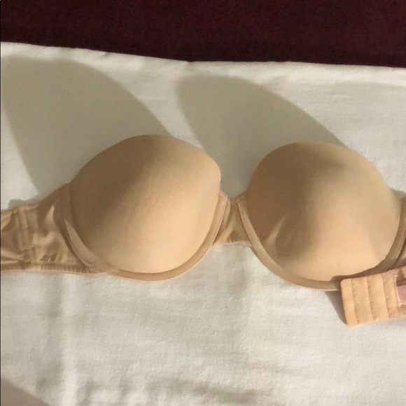 Victoria’s Secret Nude Strapless Bra 38D - Picture 5 of 5